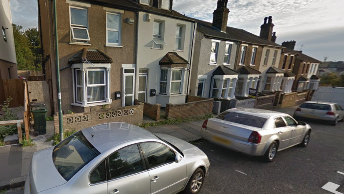 Room 1 – 19 Fulwich Road, Dartford