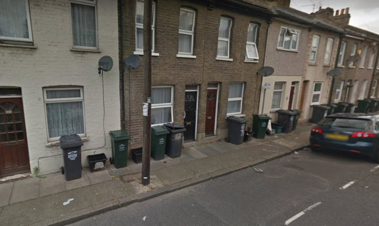 Room 1 – 17 Fulwich Road, Dartford